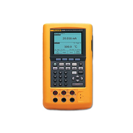 Регистрирующий калибратор Fluke 743B