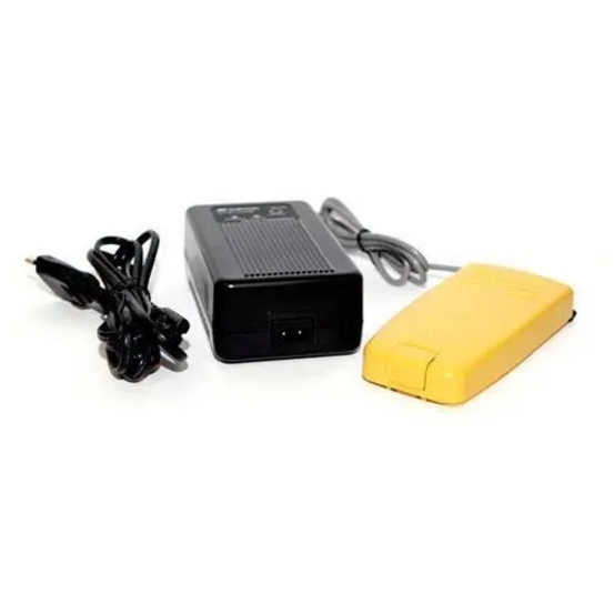 Комплект питания Topcon электронного тахеометра (аккумулятор 52QA и з/у BC-27М)
