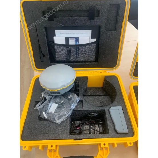 Б/У комплект приемников Trimble R8S Radio (База+ровер) с TSC3