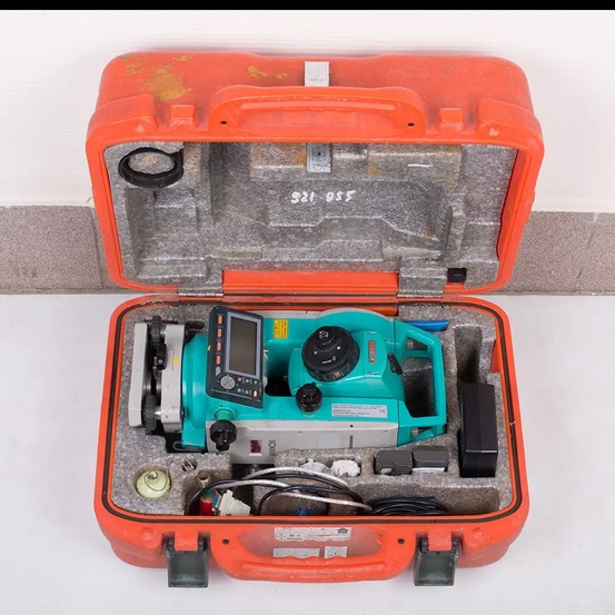 Б/у тахеометр Sokkia SET 530RK3