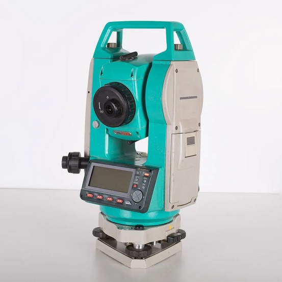 Б/у тахеометр Sokkia SET 530RK3