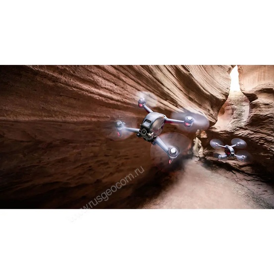 Квадрокоптер DJI FPV