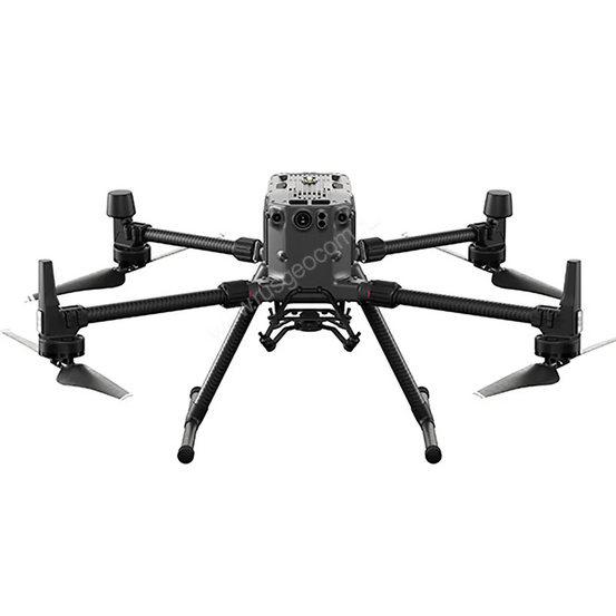 Квадрокоптер с камерой DJI Matrice 300 RTK Combo комплект