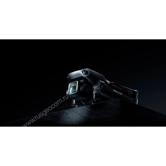 Квадрокоптер DJI Mavic 3 Fly More Combo