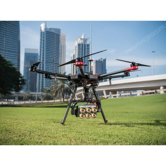 Профессиональное, мощное освещение на базе DJI Matrice 600 Pro