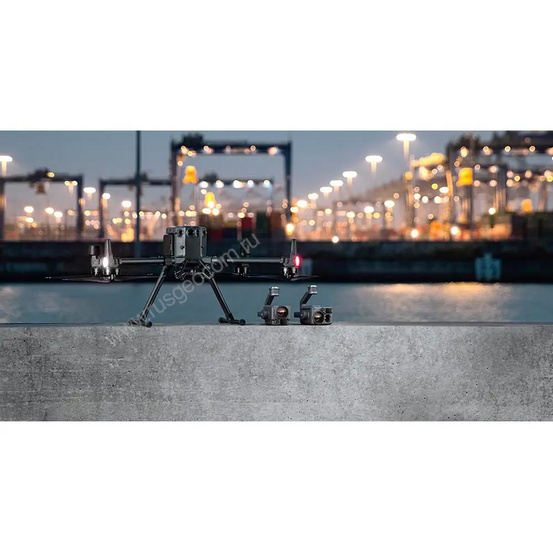 Квадрокоптер DJI Matrice 300 RTK Combo + Мобильная станция D-RTK 2 + штатив D-RTK 2