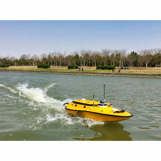 Надводный дрон CHCNAV Apache 3