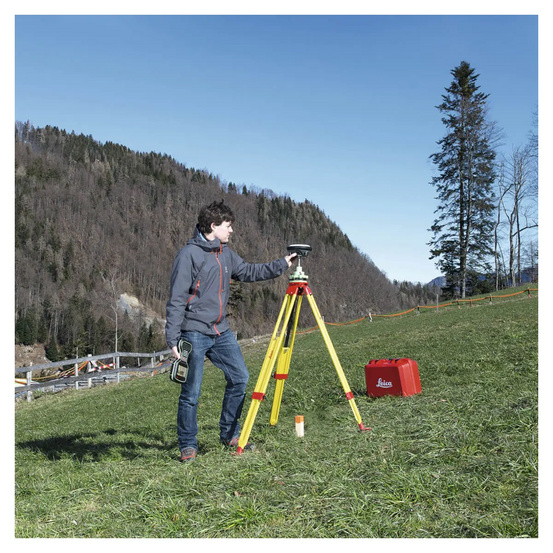 Комплект GNSS-приемника Leica GS16 GSM+Radio, Rover CS20