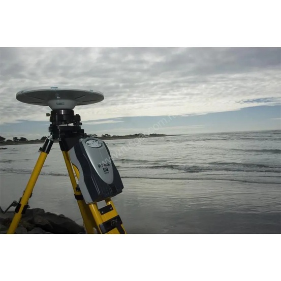 GNSS приёмник Trimble R7 GNSS RTK Rover, 1 встроенный радиомодуль 430-450 MHz