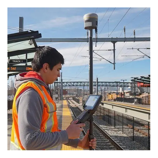 GNSS приёмник Trimble R10-2 UHF (2-мест. кейс)
