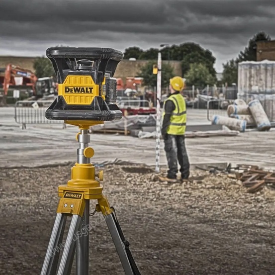 Ротационный нивелир DEWALT DCE079D1G с калибровкой