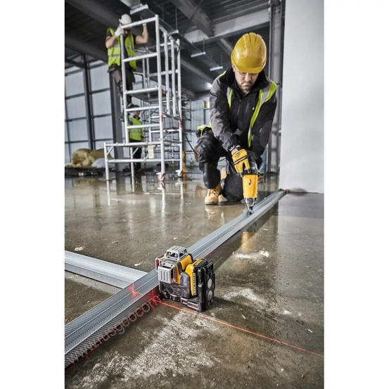 Лазерный уровень DEWALT DCE089D1R с калибровкой