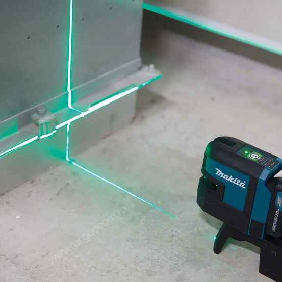 Лазерный уровень Makita SK106GDZ