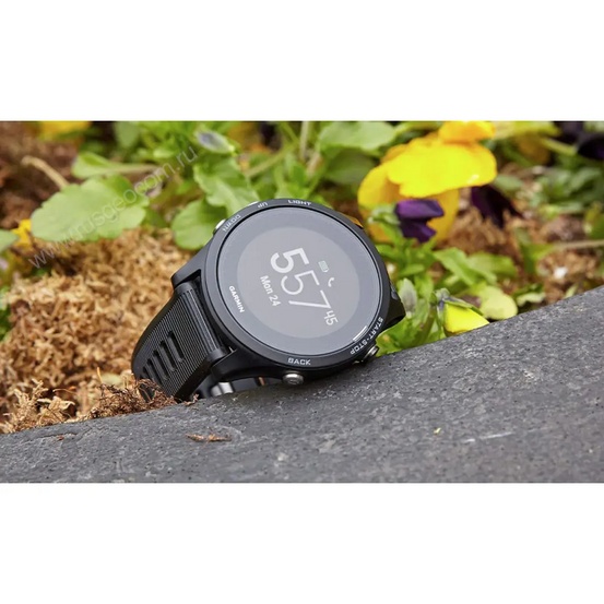 Часы Garmin Forerunner 935 черно-серые