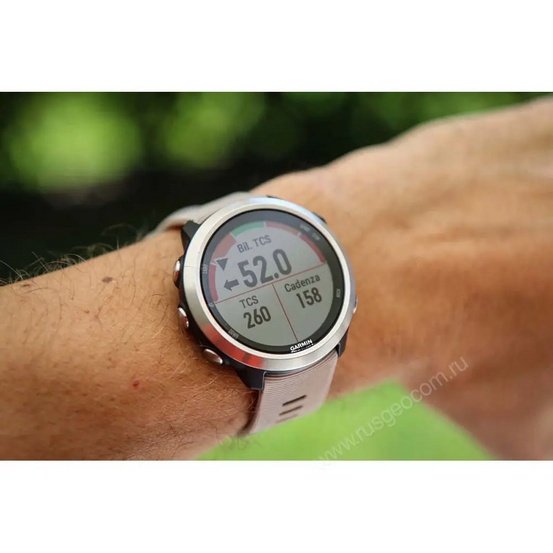 Часы Garmin Forerunner 645 с песочным ремешком