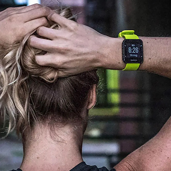 Часы Garmin Forerunner 35 светло-зеленые