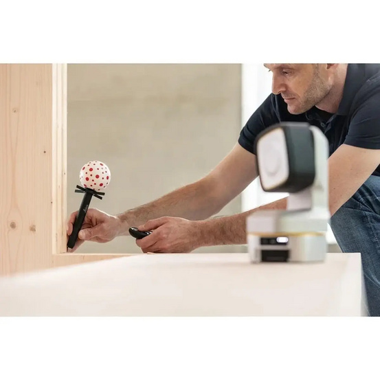 Роботизированный строительный инструмент Leica iCON iCS50