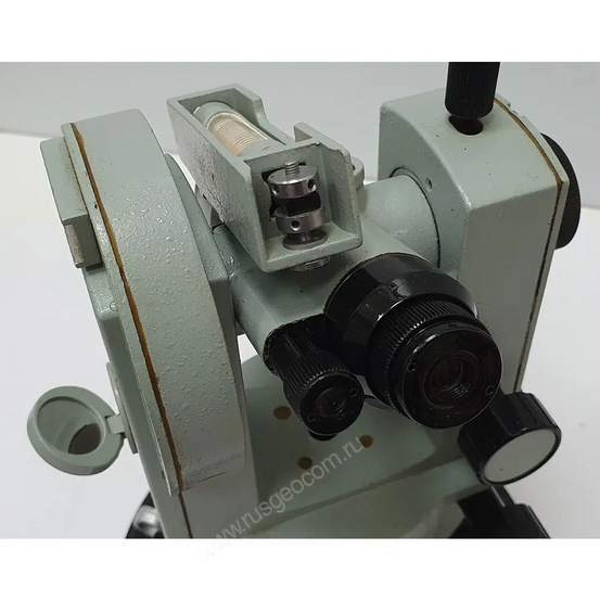 Теодолит УОМЗ 2Т30П кат C БУ