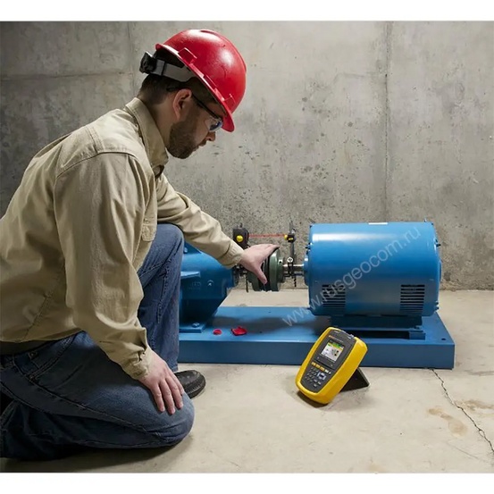 Лазерный инструмент для центрирования вала Fluke 830/BT