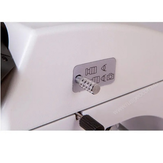 Цифровой микроскоп Levenhuk MED D40T LCD