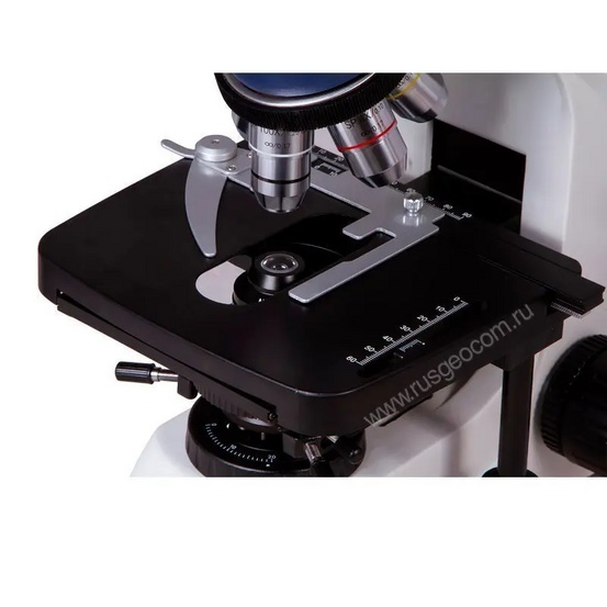 Цифровой микроскоп Levenhuk MED D30T