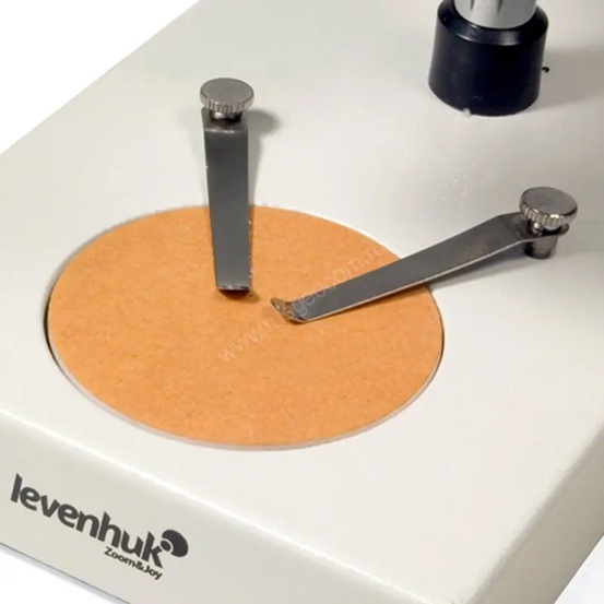 Цифровой микроскоп Levenhuk 2ST