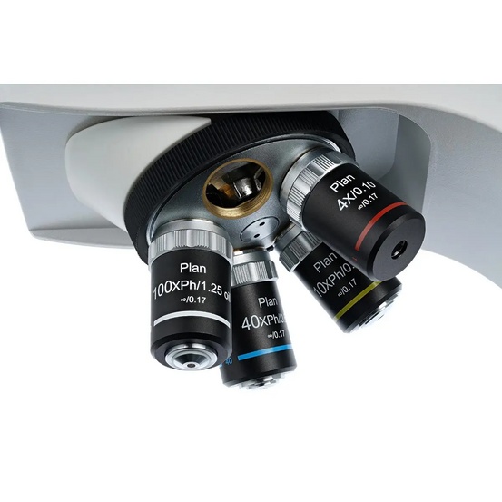 Тринокулярный микроскоп Levenhuk MED 45T