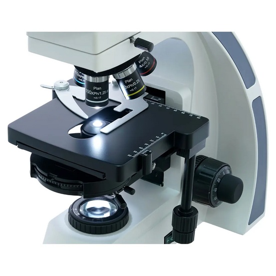 Тринокулярный микроскоп Levenhuk MED 45T