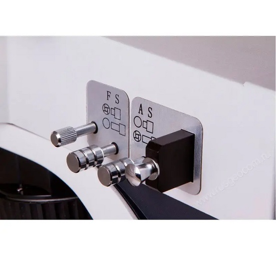 Цифровой микроскоп Levenhuk MED PRO 600 Fluo