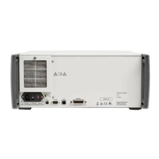 Эталон для измерения переменного напряжения Fluke 5790B/5 230