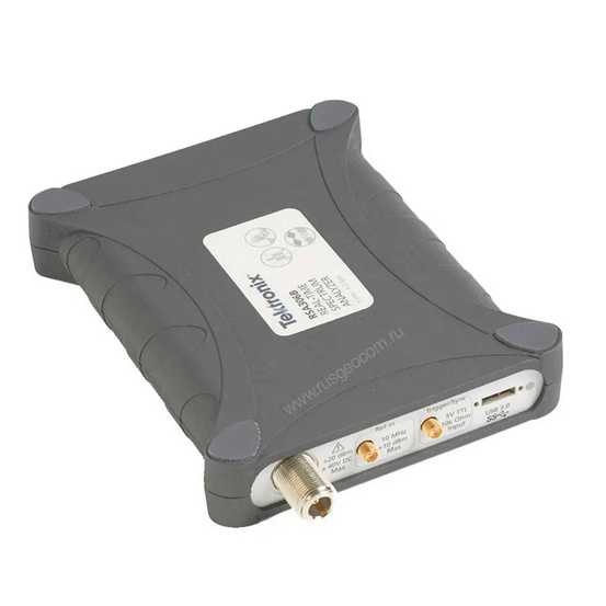 Анализатор спектра Tektronix RSA306B