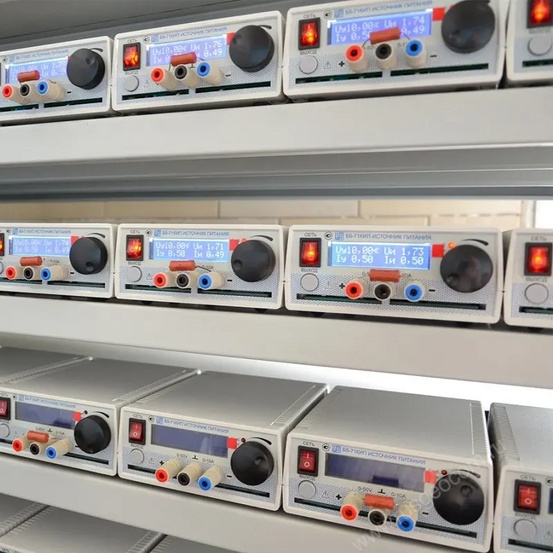 Источник питания КИП Б5-71