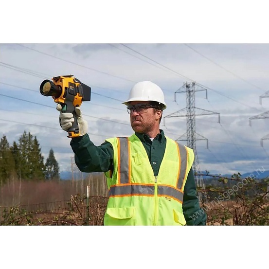Интеллектуальный телеобъектив инфракрасного диапазона с 4-кратным увеличением Fluke