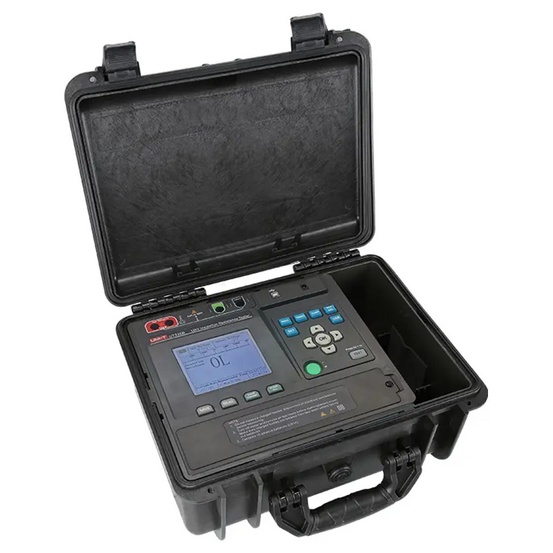 Измеритель сопротивления изоляции UNI-T UT516B