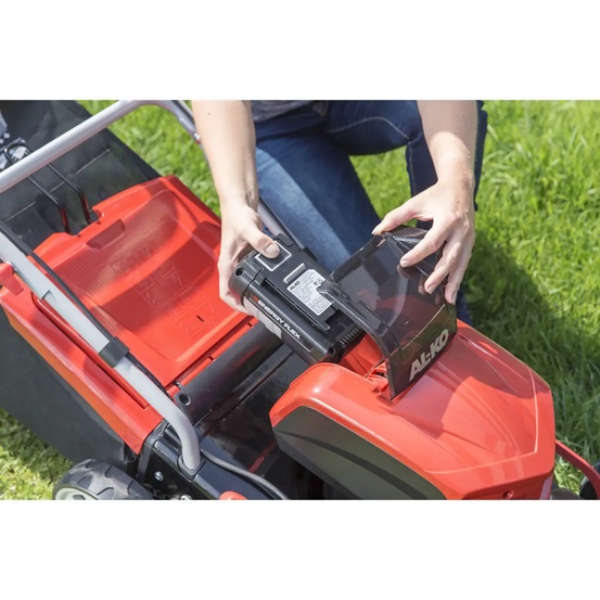 Аккумуляторная газонокосилка самоходная AL-KO Energy Flex 46.9 Li SP без аккумулятора