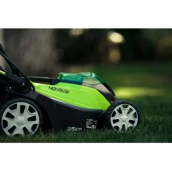 Аккумуляторная газонокосилка Greenworks G40LM35K4, 40V с АКБ 4 Ач + ЗУ 2А