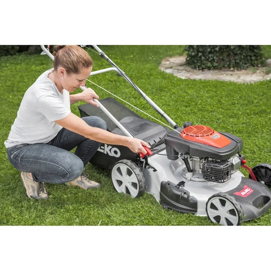 Бензиновая газонокосилка самоходная AL-KO Easy 5.10 SP-S