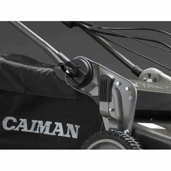 Бензиновая газонокосилка самоходная Caiman Ferro 52CV