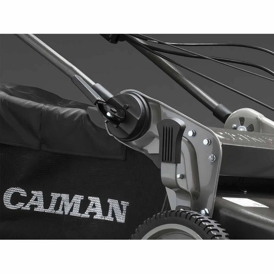 Бензиновая газонокосилка самоходная Caiman Ferro 47CV