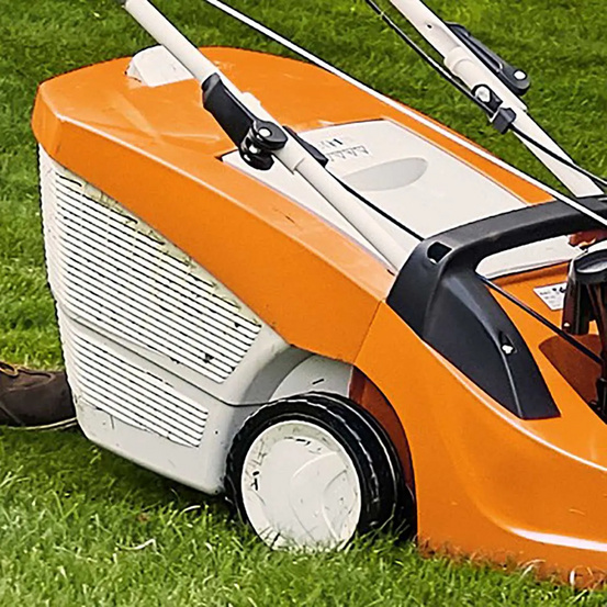 Бензиновая газонокосилка STIHL RM 443.0