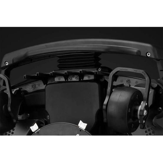 Робот газонокосилка Caiman Tech X4 Elite Medium 1800м2