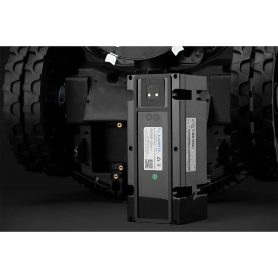 Робот газонокосилка Caiman Tech X4 Elite Medium 1800м2