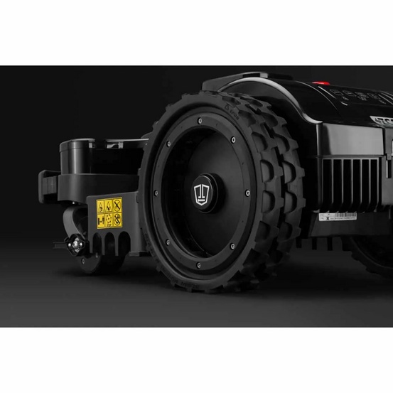 Робот газонокосилка Caiman Tech X4 Basic Medium 1200м2