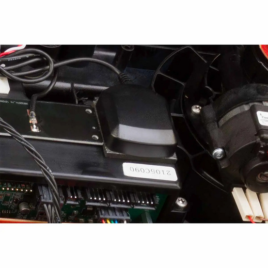 Робот газонокосилка Caiman Tech Crosser 4WD 3500м2