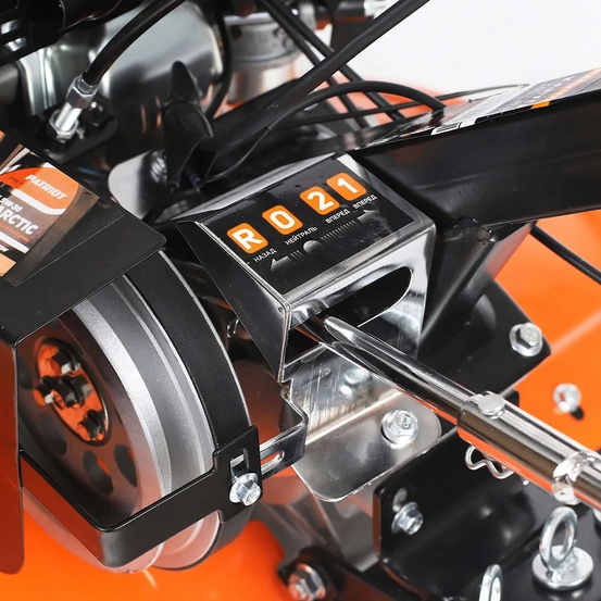 Бензиновый мотоблок Patriot Калуга (без колес)