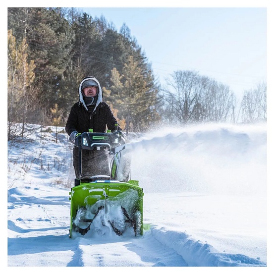 Снегоуборщик аккумуляторный самоходный Greenworks GD82ST56 бесщеточный, 82V с 3хАКБ 5 Ач + ЗУ 4А