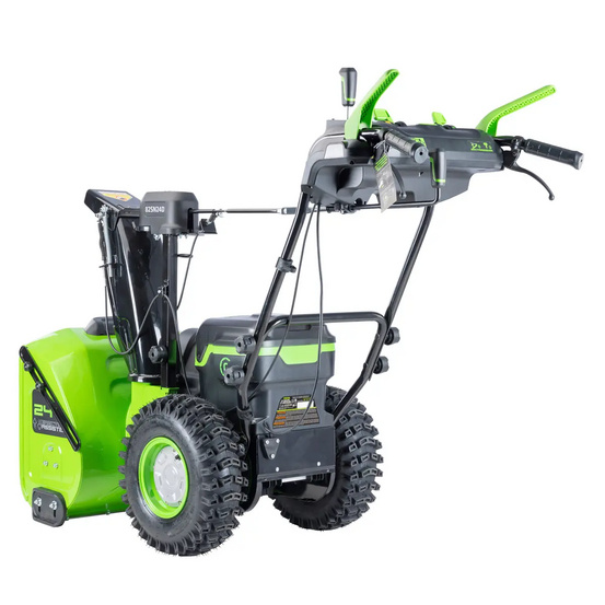 Снегоуборщик аккумуляторный самоходный Greenworks GD82ST56 бесщеточный, 82V с 3хАКБ 8 Ач + ЗУ 8А двойное