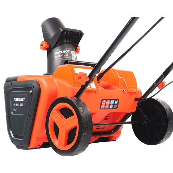 Снегоуборщик аккумуляторный Patriot PE 2842 UES с 2хАКБ 4 Ач + ЗУ двойное