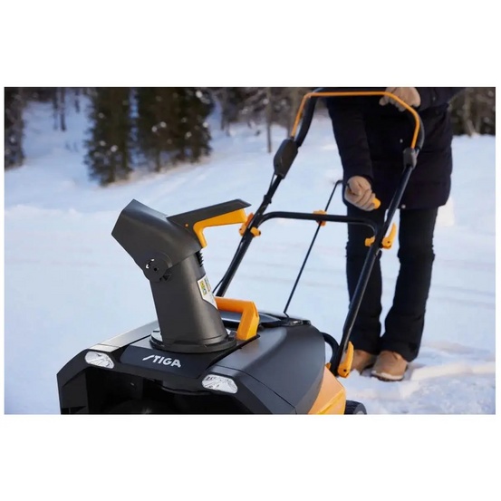 Снегоуборщик аккумуляторный Stiga ST 700e Kit