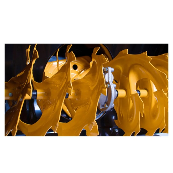 Снегоуборщик бензиновый гусеничный CHAMPION STT1170E